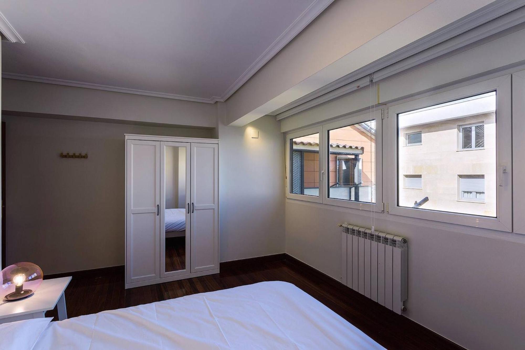 Earra - Casa Damatxo, Terraza, 1 Minuto A La Playa, Zona Tranquila Apartment Zarautz Exterior photo